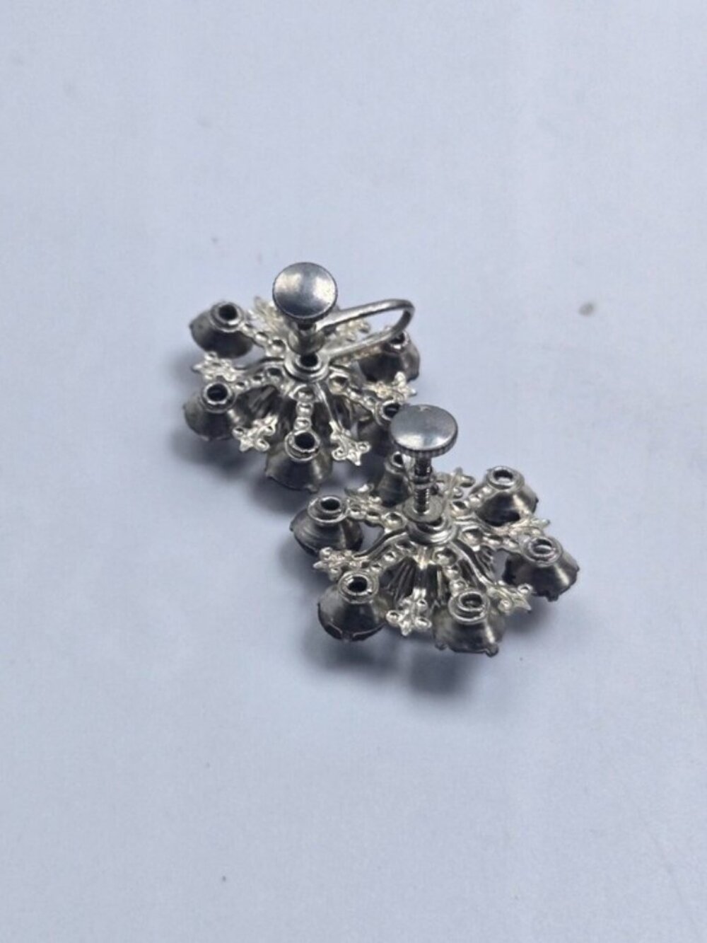 50's Blue Rhinestone Earrings Clip-On Silver Tone Stud Statement Fashion Costume - Picture 2 of 5